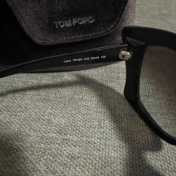 Tom Ford Lana Cat Eye Sunglasses. - Picture 6 of 7